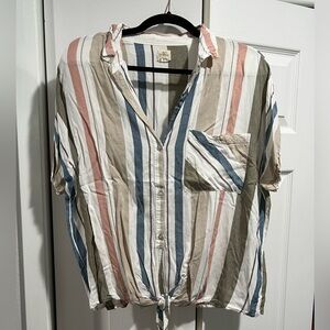 O‘Neill women’s top. Never worn.